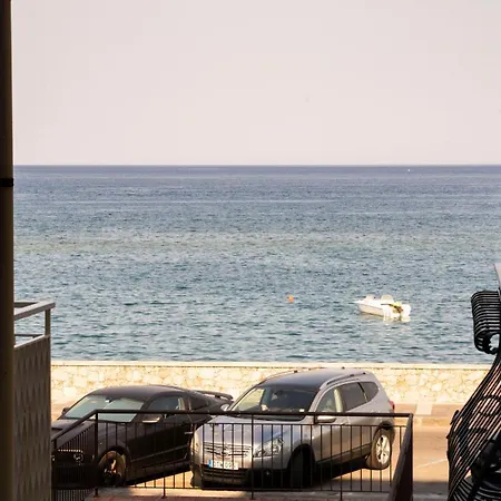 Argyros Affittacamere Giardini Naxos